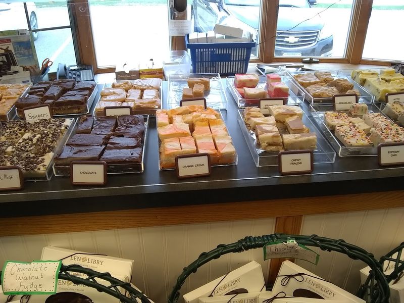 Bangor Taffy &ndash; A Chewy New England Staple