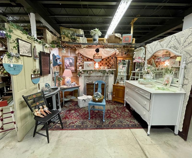 Furniture, Fixtures, And Small Space Wins