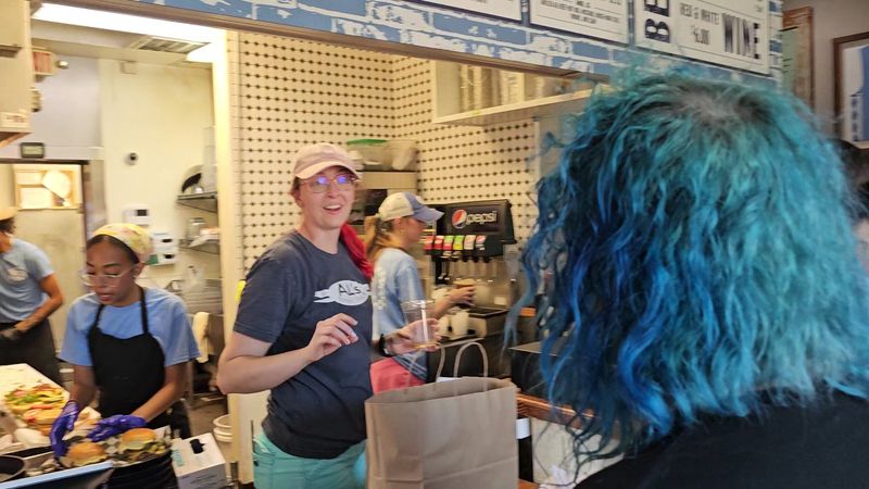 World-Class Customer Service That Keeps People Coming Back