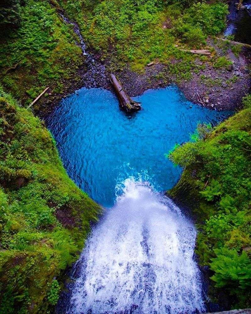 Multnomah Falls & Columbia River Gorge — Corbett / Hood River, OR