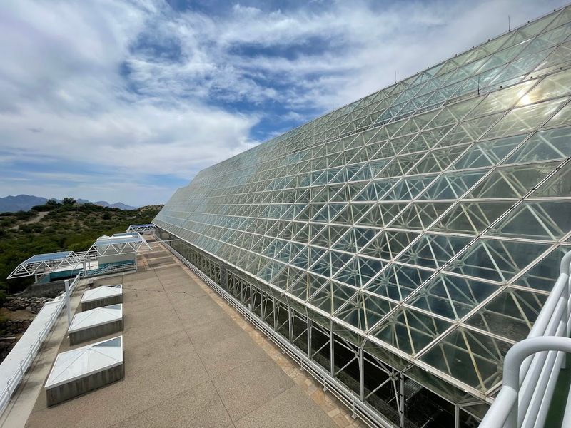 Engineering the Iconic Glass Structure