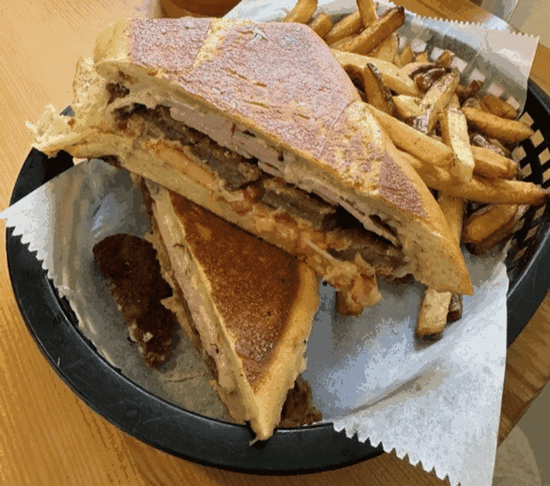 Bilia Eatery - Castle Hills/San Antonio, TX