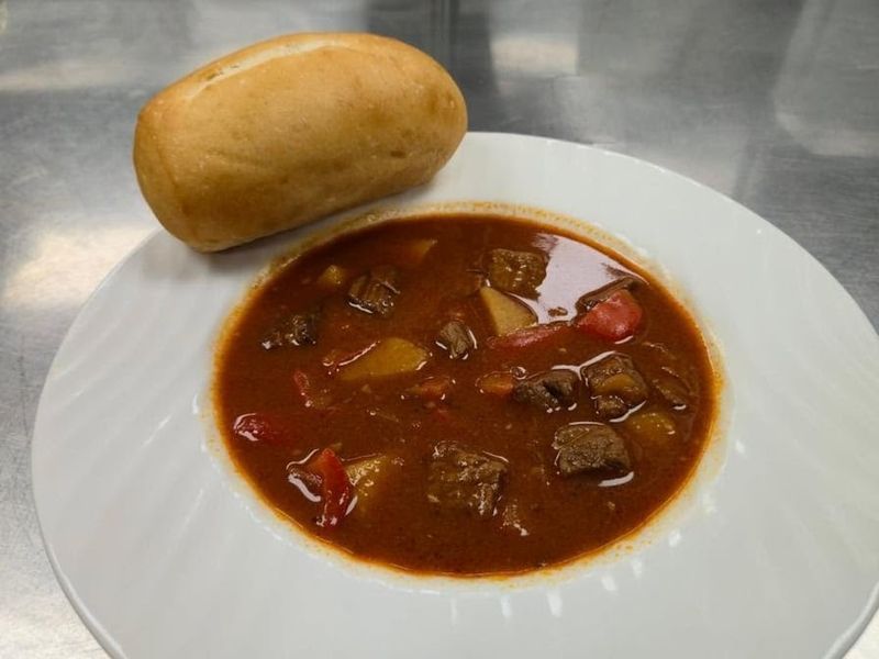 Oma's Schnitzel Haus (Hope Mills)