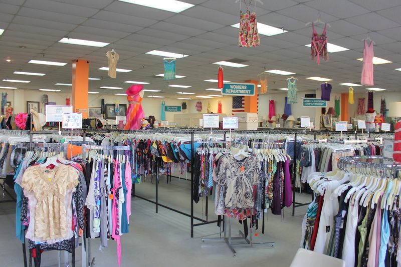 Sunshine Thrift Store - Tampa Superstore