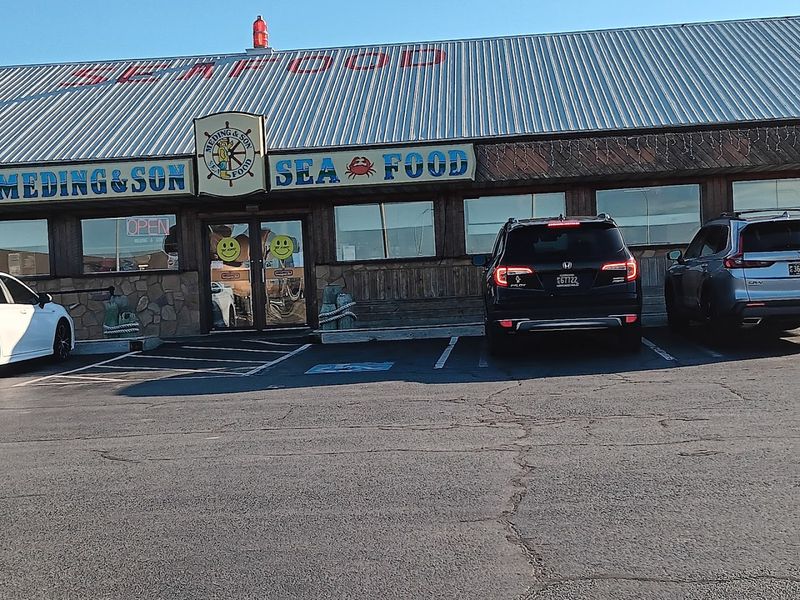 Meding's Seafood &mdash; Milford