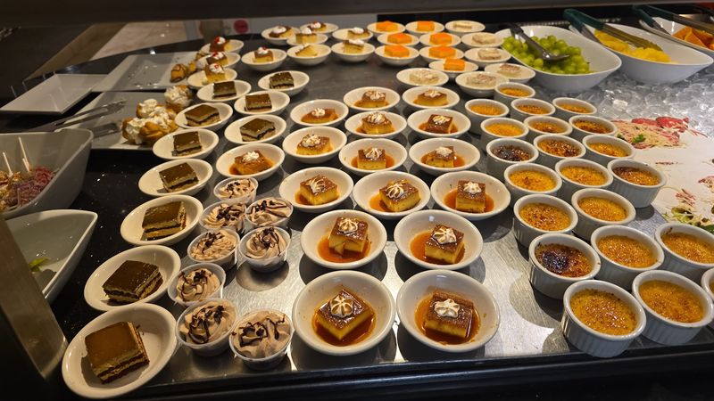Dessert Heaven: Sweet Endings to Your Buffet Feast
