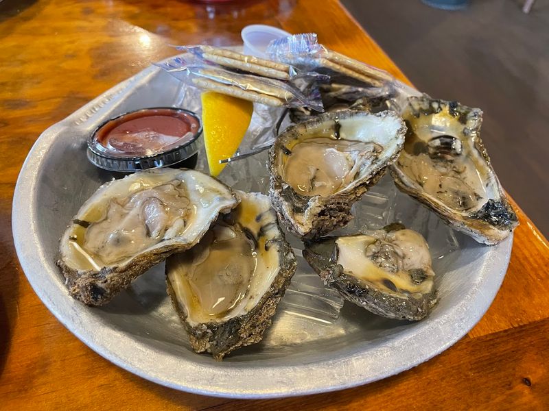 Fresh Oysters That Keep People Coming Back