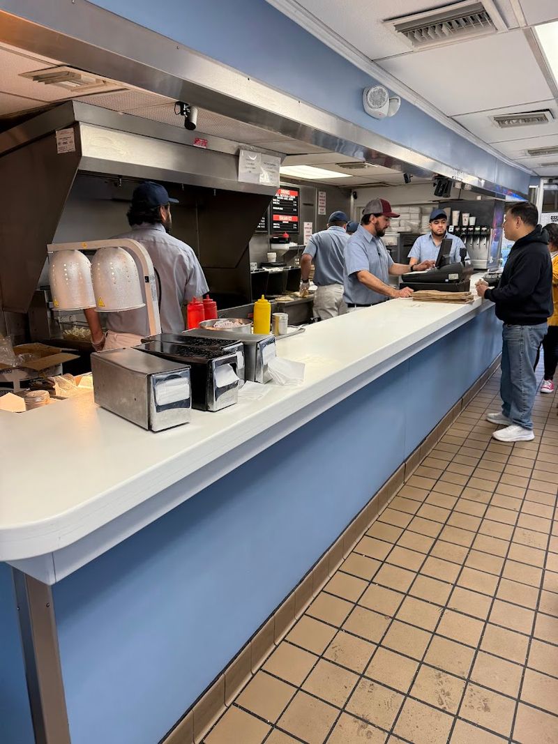 Traditional Ambiance