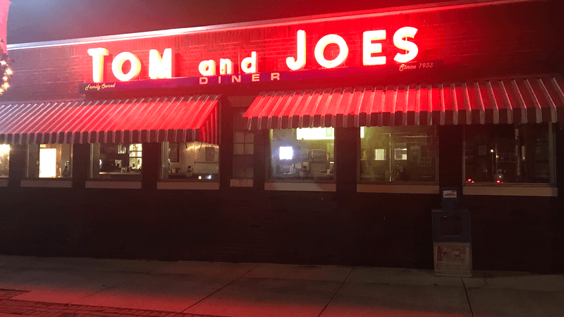 Tom & Joe's Diner