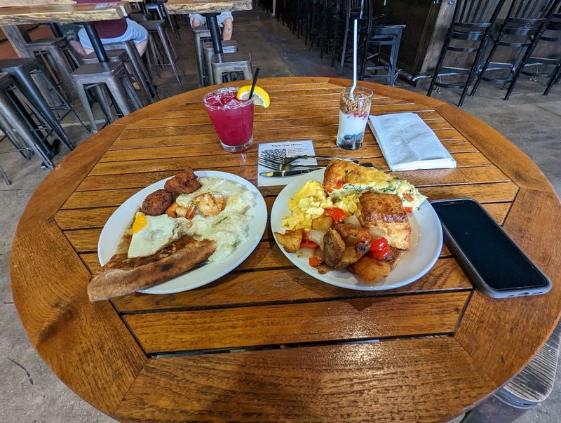 Casual, Crowd-Pleasing Menu