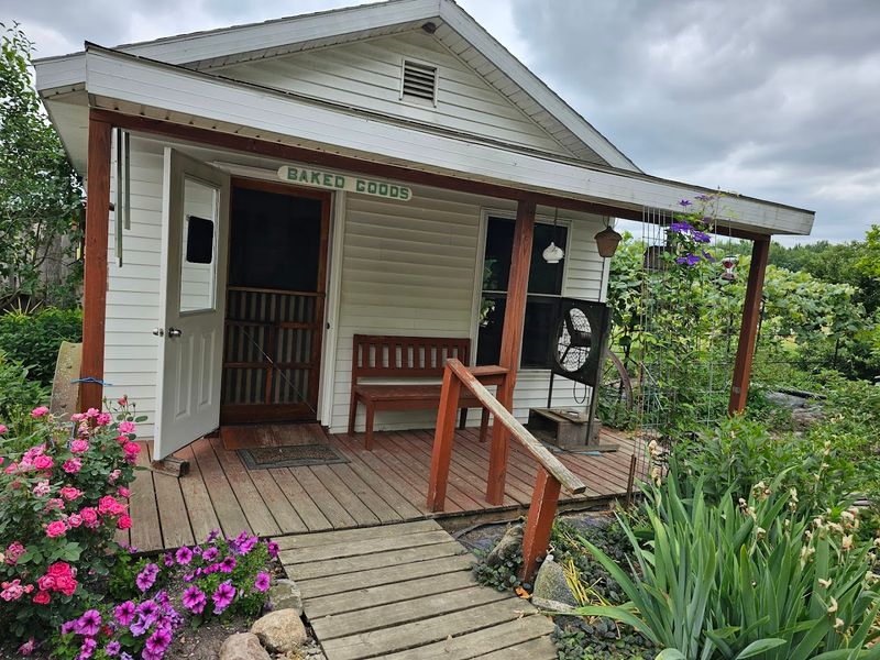 Amish Country Bakery - Quincy, MI