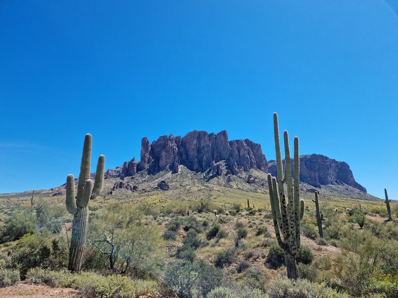 Lost Dutchman State Park: Treasure Loop via Jacob’s Crosscut (Apache Junction)