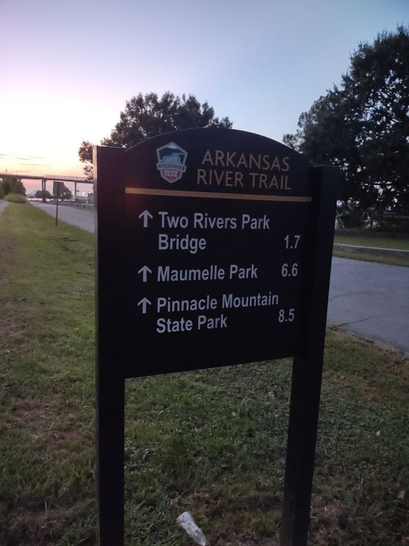 Arkansas River Trail &mdash; Arkansas