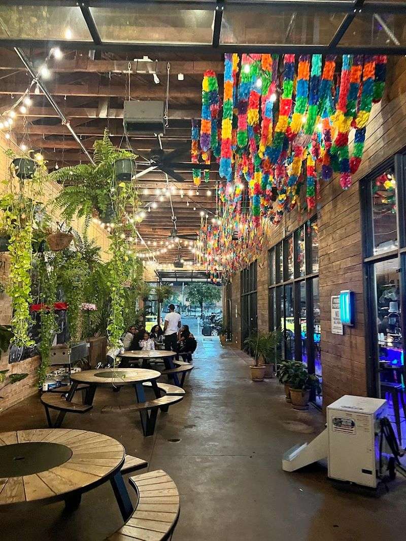 Revolver Taco Lounge (Dallas)