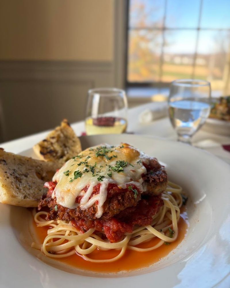 Lancaster County Setting: Dining with a View