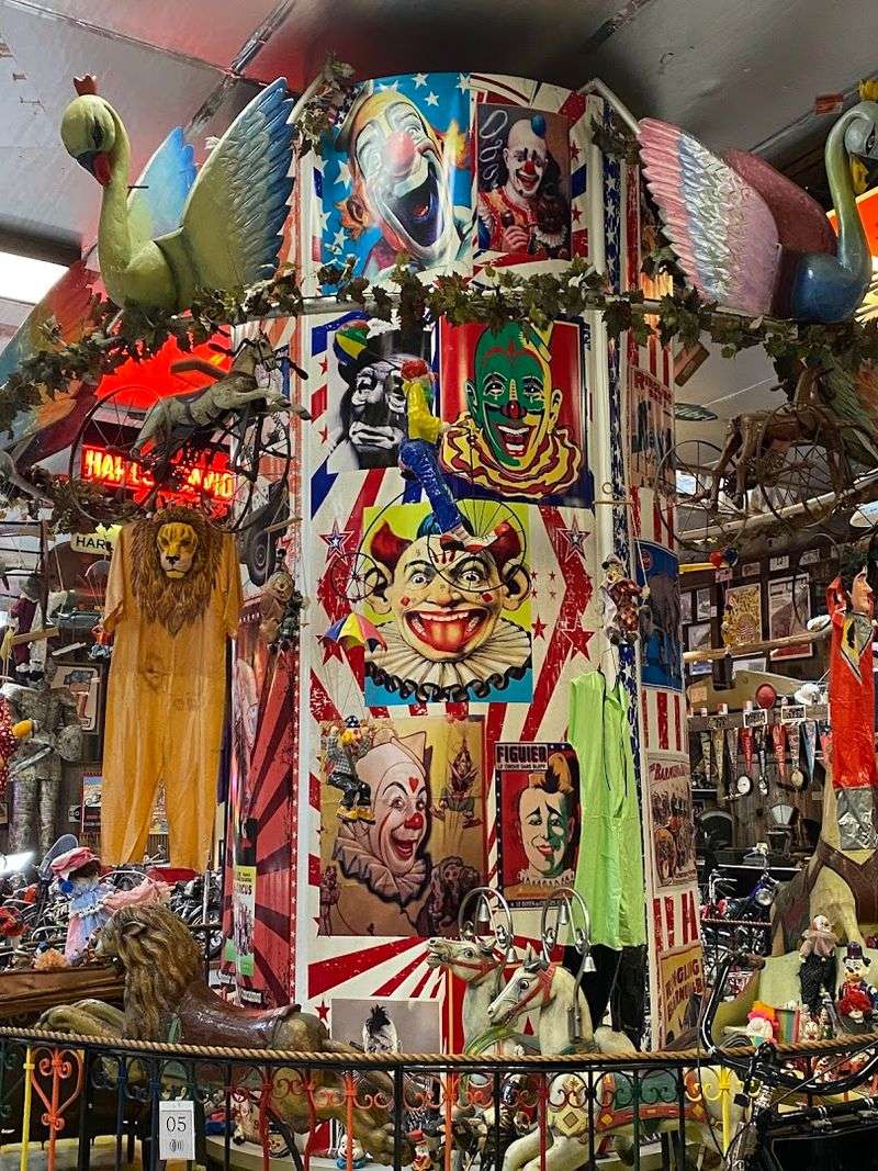 The Toy and Doll Collections