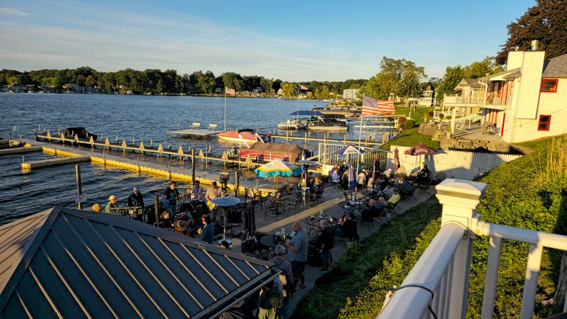 Silver Shores Restaurant &mdash; Conneaut Lake