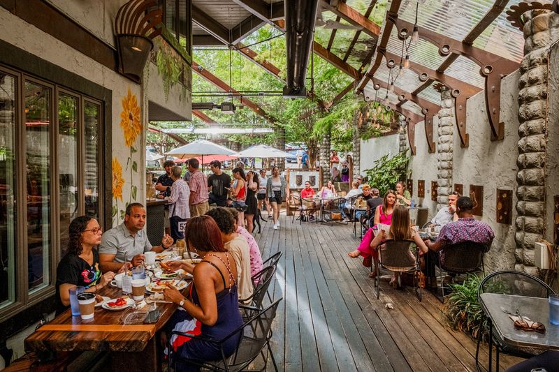 Guglhupf Bakery & Restaurant (Durham)