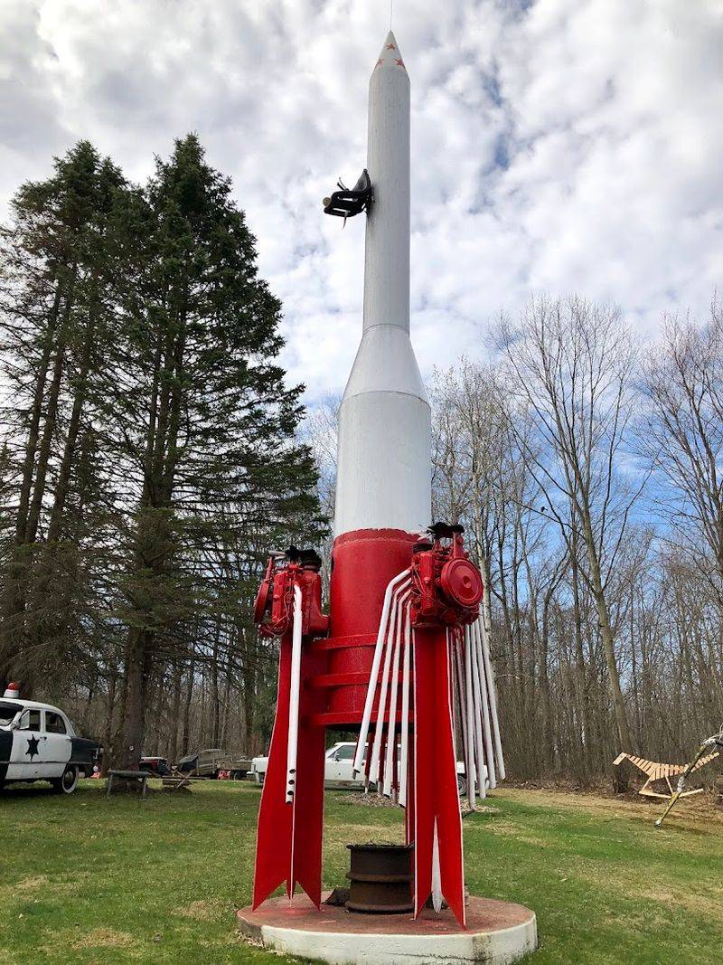 The Triple V8 Powered Rocket with an Exterior Jump Seat