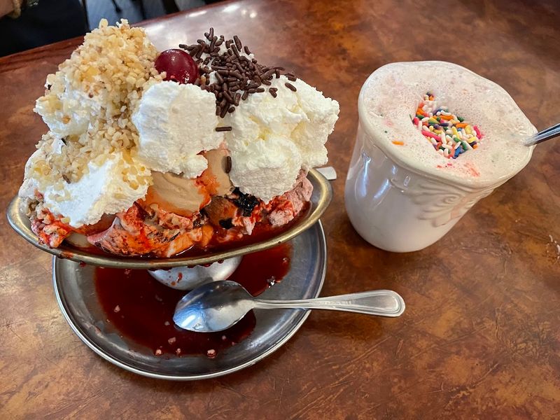 Banana Split, Built Like Memory