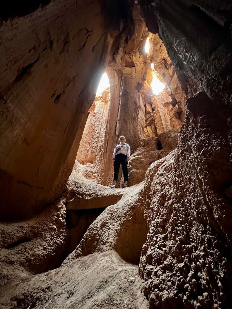 Moon Canyon Slot Canyons &mdash; The Park's Best-Kept Secret