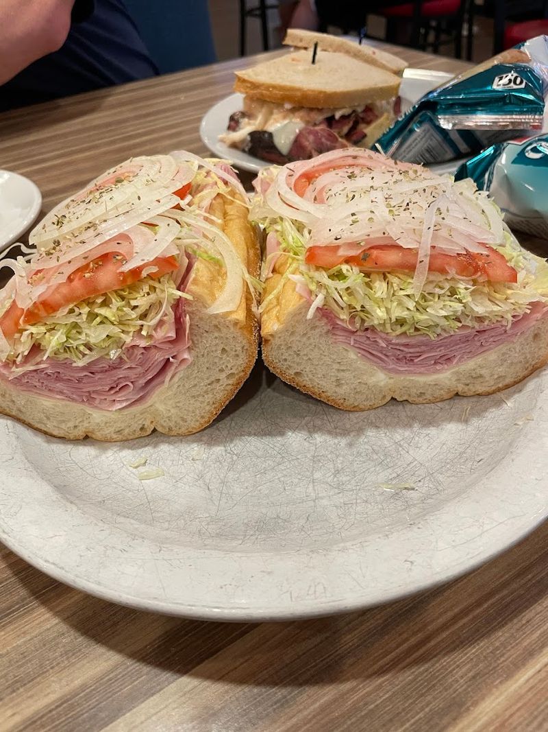 A Local Favorite That Draws Road-Trip Foodies