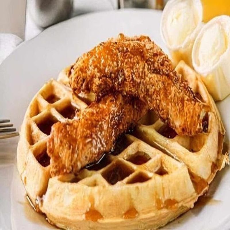 Chicken and Waffles Brunch Plate