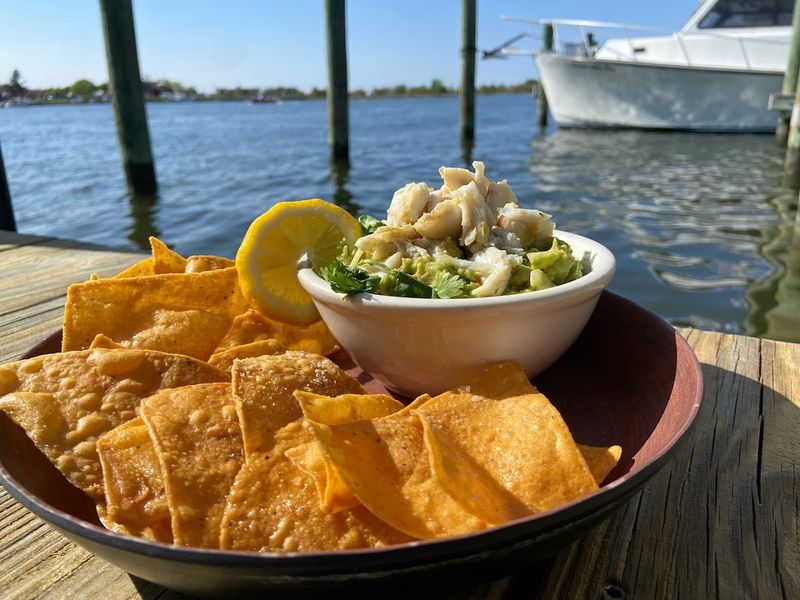 Harris Crab House & Seafood Restaurant, Grasonville