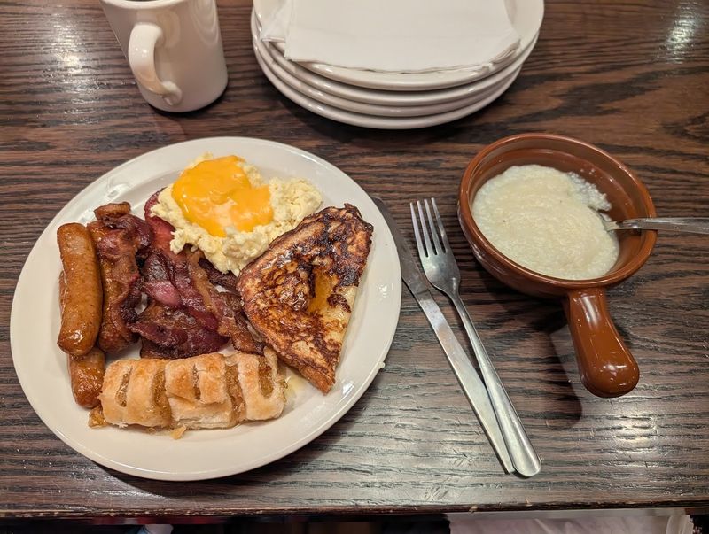 Crispy Bacon and Sausage Selections