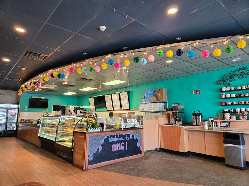 A Small-Shop Setting With Big Visual Impact