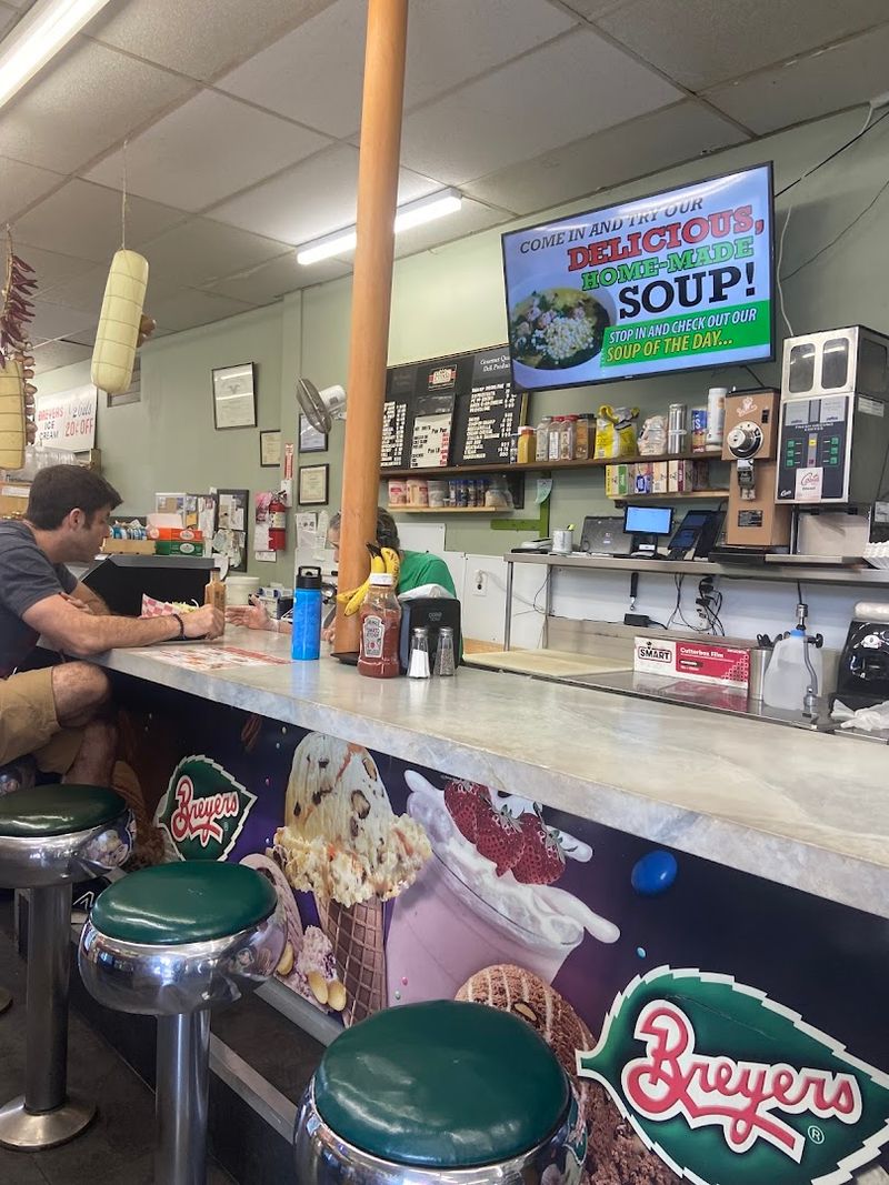 Ambiance, Stools, and Pinball