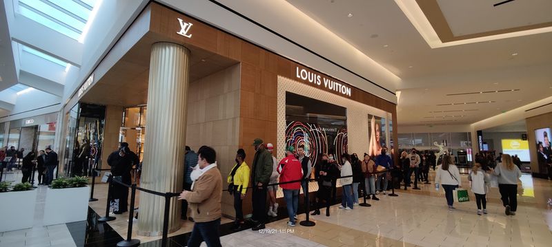 Luxury Shopping That Rivals Fifth Avenue in New York