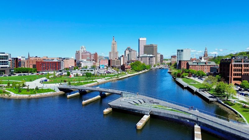 The Providence River Pedestrian Bridge Keyhole