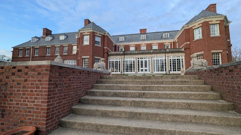 Robert Allerton's Mansion: A Grand Estate Frozen in History