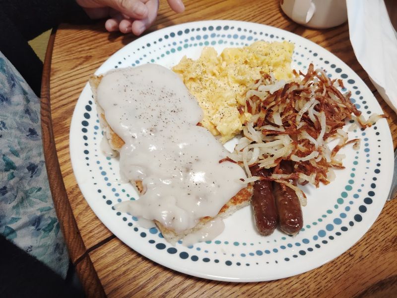 Simple Food, Generous Portions, and Old-School Charm