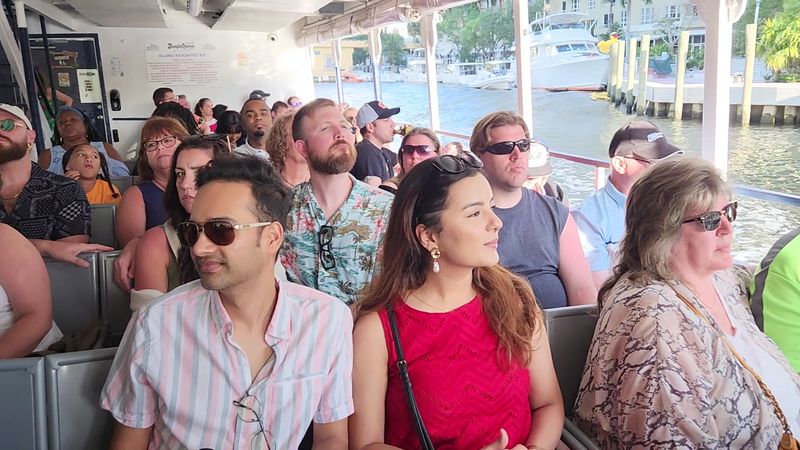 The Sightseeing Daytime Cruise Option