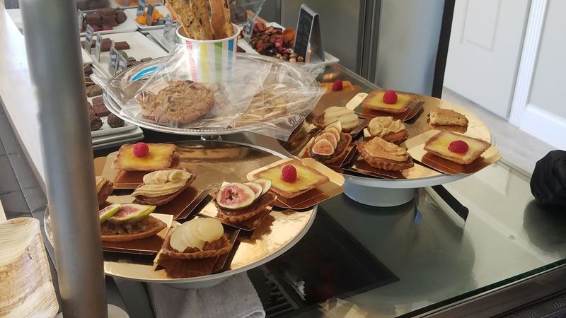 Petite Tarts and Seasonal Pastries Worth Saving Room For