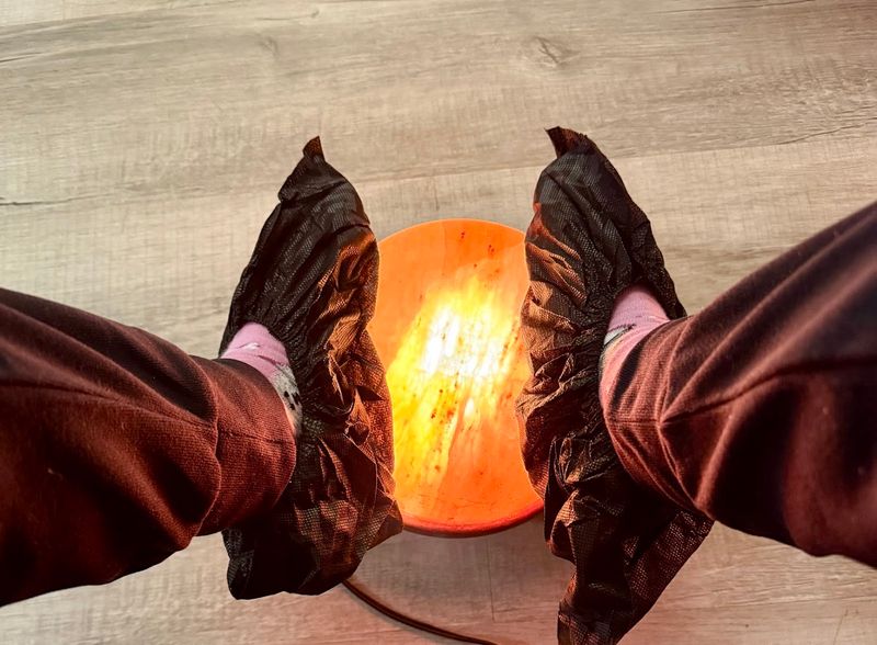 Ionic Foot Detox &mdash; Soaking Away the Stress