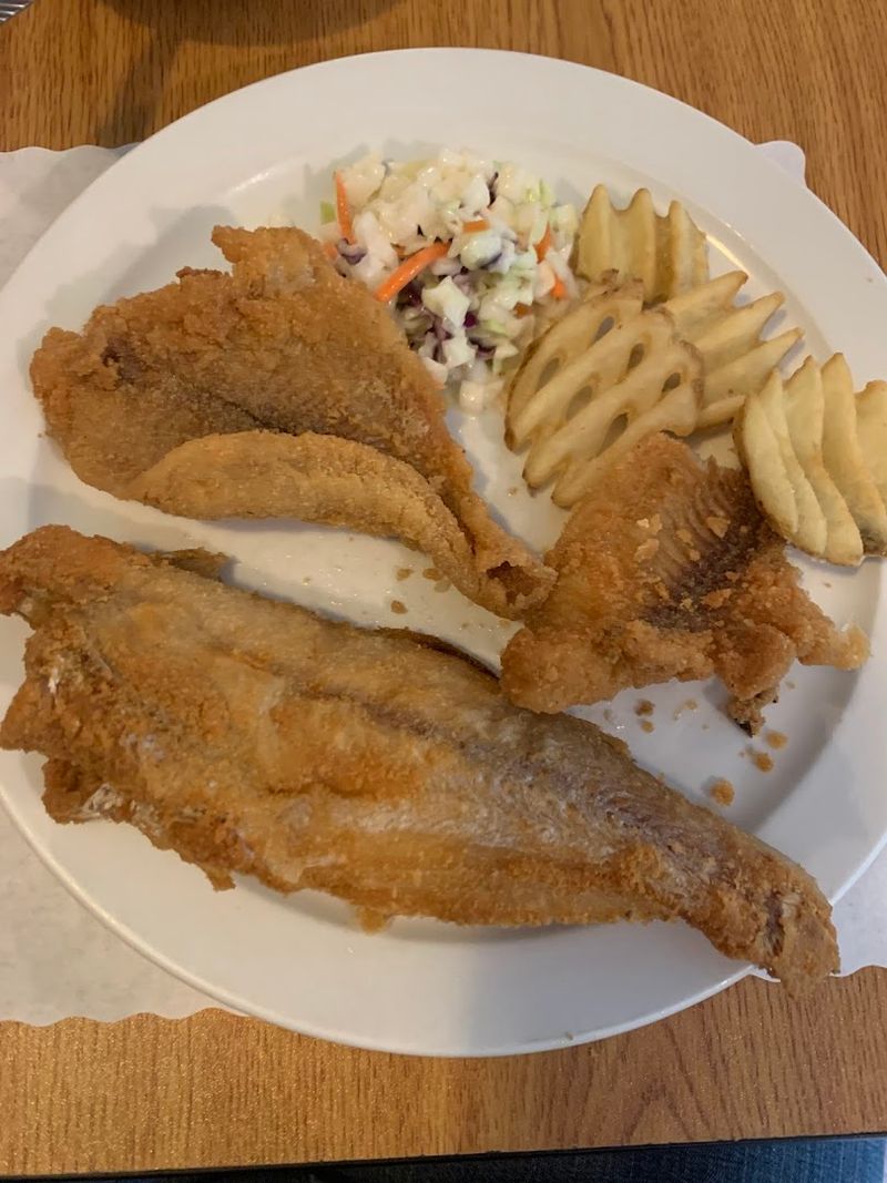 Whole Catfish vs Fillets: What To Order