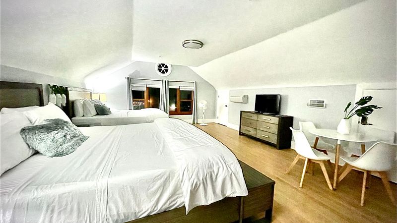 Skylaranna Hotel and Resort, Hendersonville