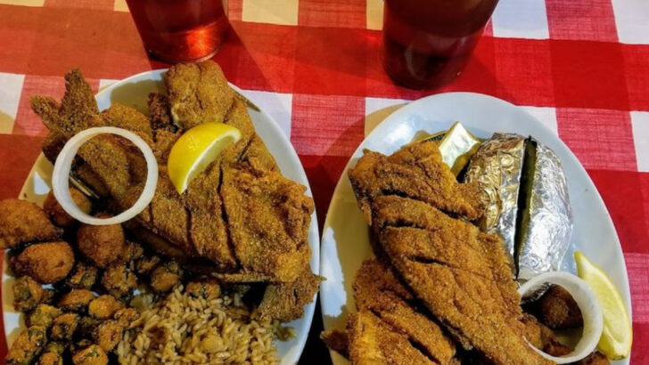 There&rsquo;s a Catfish Plate in Mississippi Worth the Drive Down a Dirt Road
