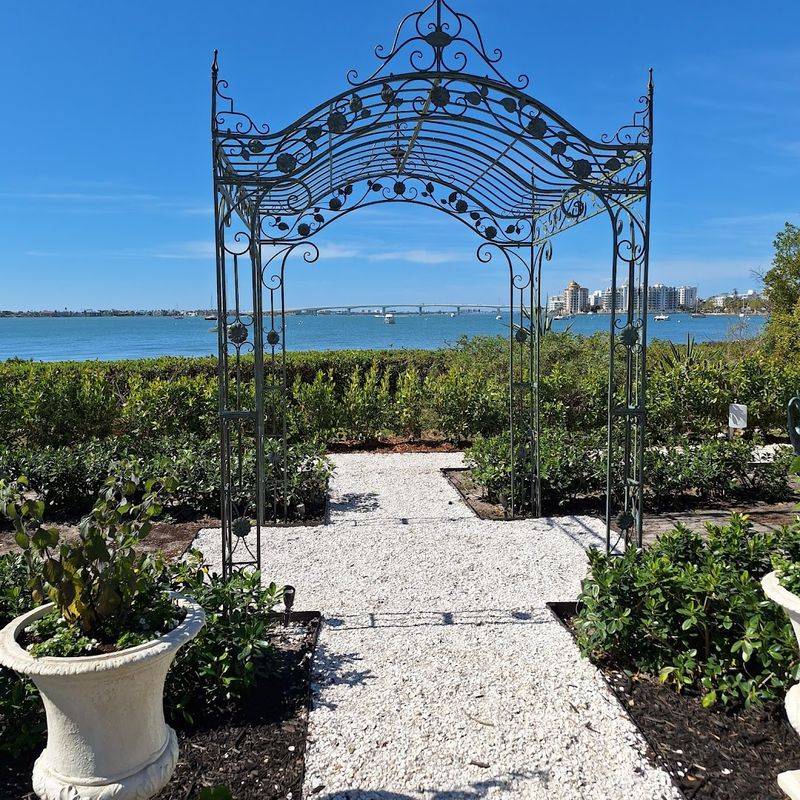 A 15-Acre Bayfront Oasis in Sarasota