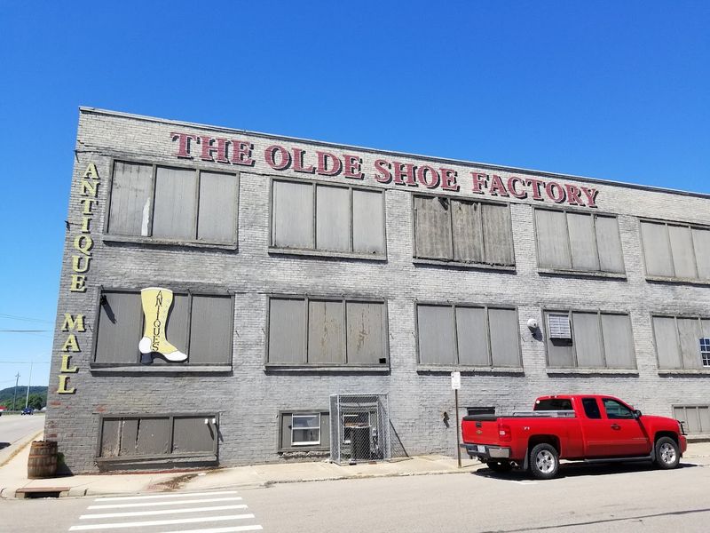 Three Floors At A Glance