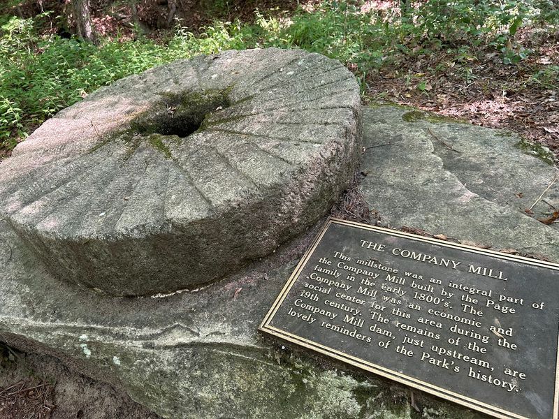 Finding Your Bearings: Entrances, Maps, and Hours