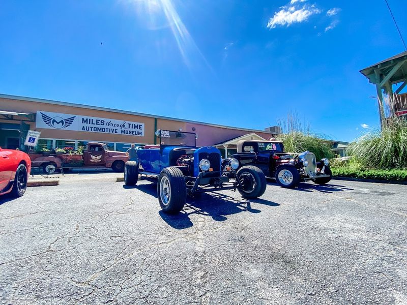 Historic Setting: From Textile Mill to Automotive Museum