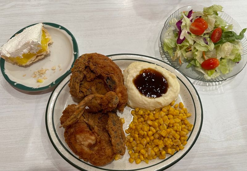 Classic Fried Chicken Plate