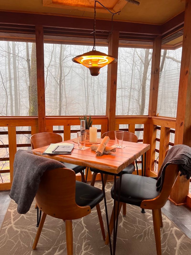 The Private Treehouse Dining Pods