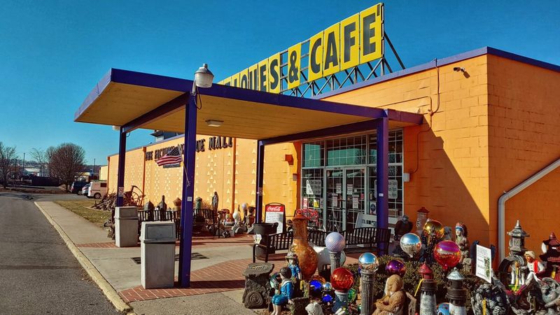 The Largest Antique Mall in America