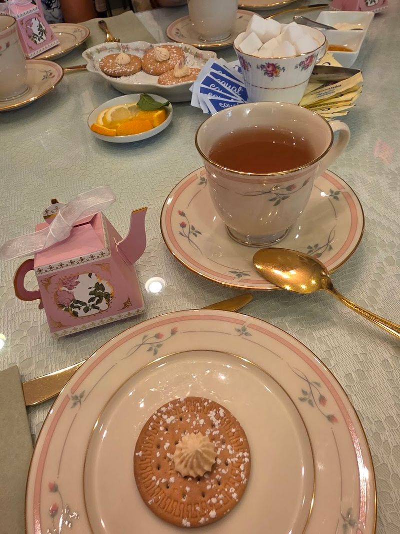 The Painted Teacup (Upper Darby, PA)