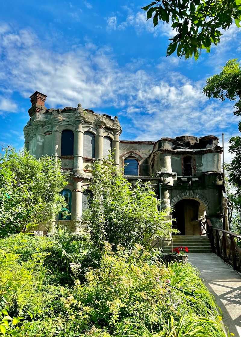 Seasonal Timing and Weather Strategy